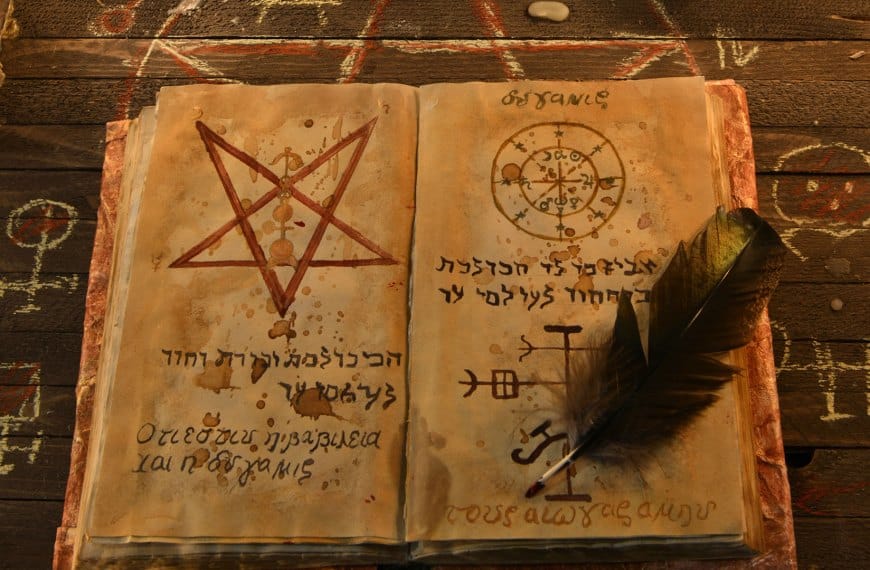 Zagrożenia duchowe (5) – Magia