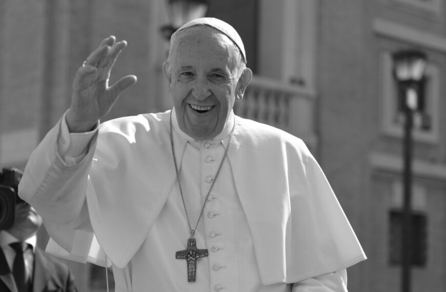 Zmarł papież Franciszek