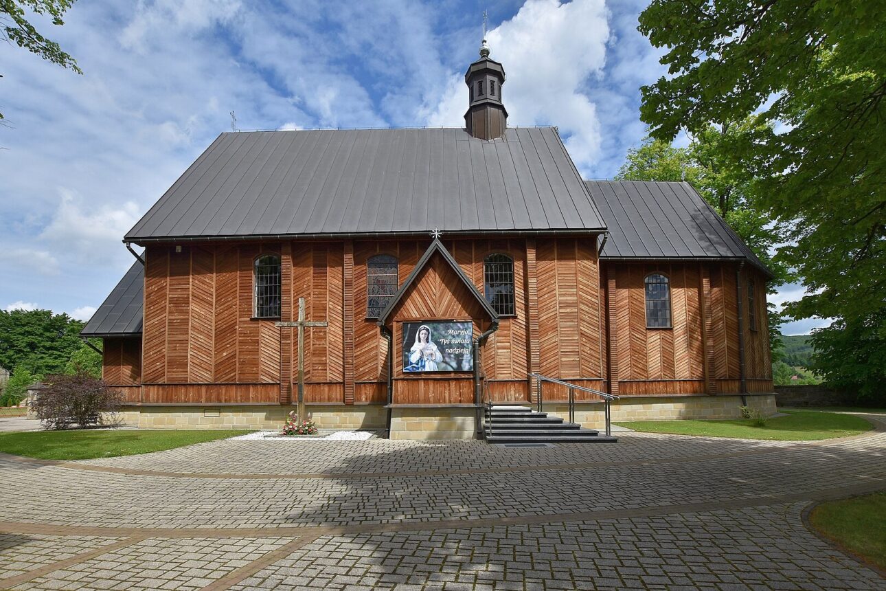 Jodłówka Tuchowska, kościół św. Michała Archanioła