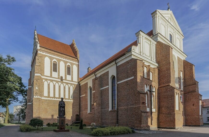 Katedra św. Michała Archanioła w Łomży. Parafia św. Michała w Łomży